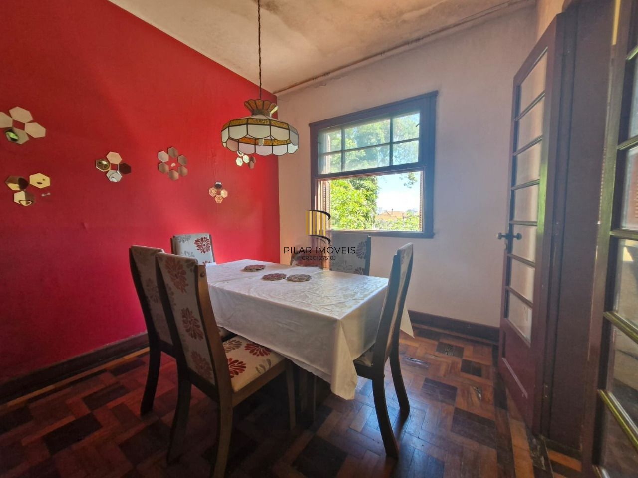 Casa 4 dormitórios no bairro Petrópolis