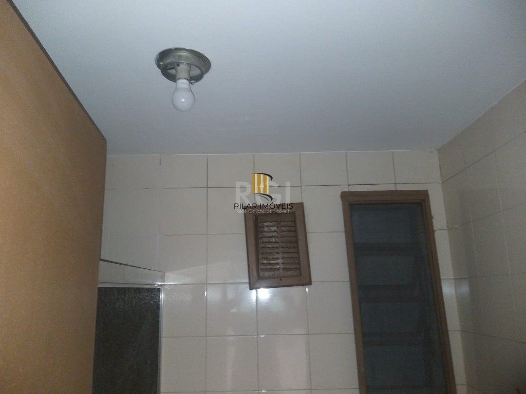Apartamento 2 Dormitório(s) Bairro Cavalhada