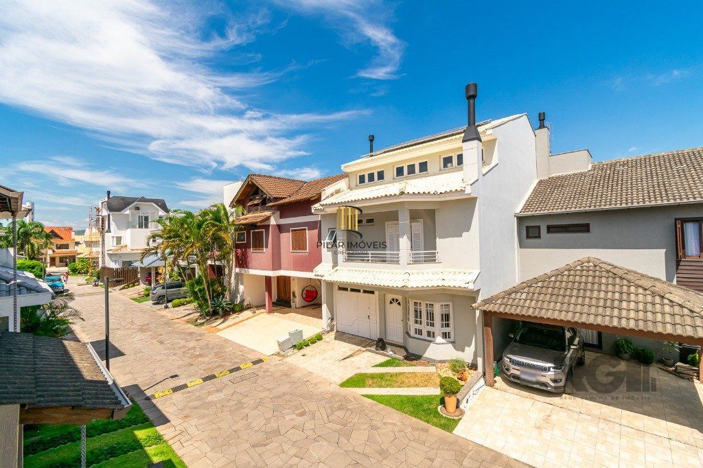 Casa em condominio no Sarandi de 3 dormitórios 2 vagas e infra
