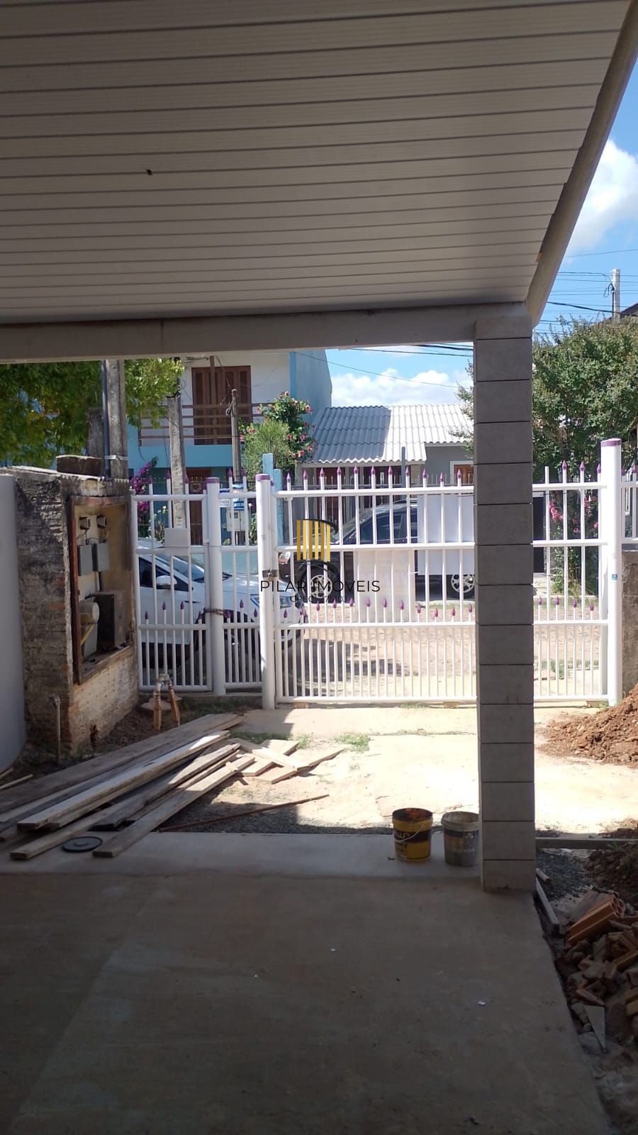 Casa em Canoas - Mato Grande de 3 dormitórios e 2 vagas