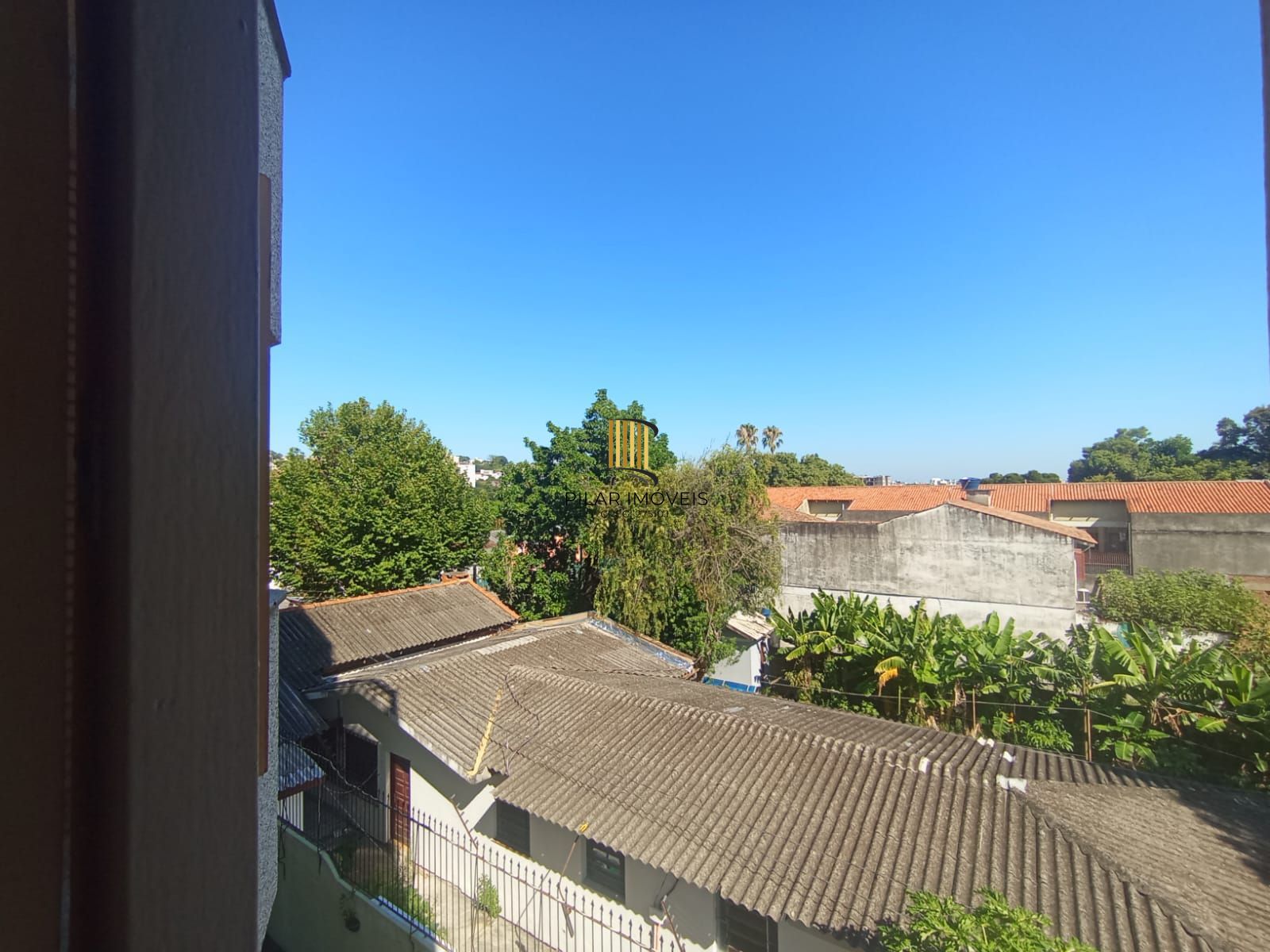 Apartamento no bairro Teresópolis de 2 dormitórios e vaga DESOCUPADO