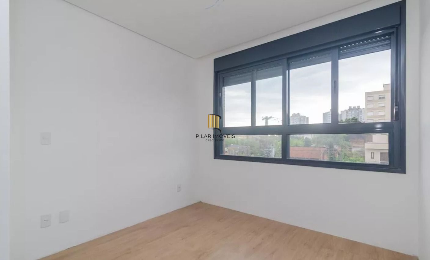 Apartamento NOVO no bairro Cristal de 2 dormitórios e vaga DESOCUPADO