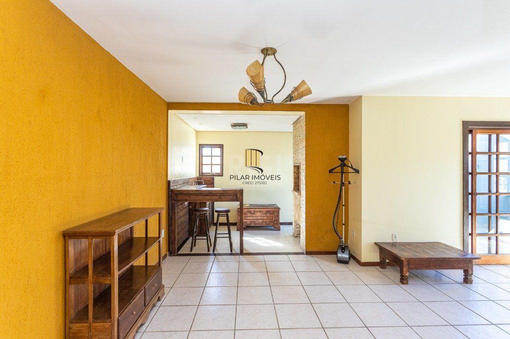 Casa Condominio para Venda - 193.19m², 3 dormitórios, sendo 1 suites, 2 vagas - Cristal