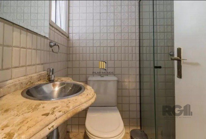 Cobertura no bairro Santo Antônio de 2 dormitórios e 2 vagas