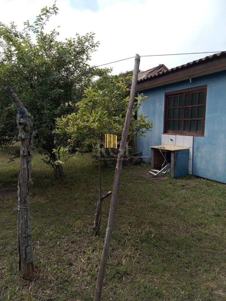 Sítio para Venda - 871m², 1 dormitório, 2 vagas - Itapuã