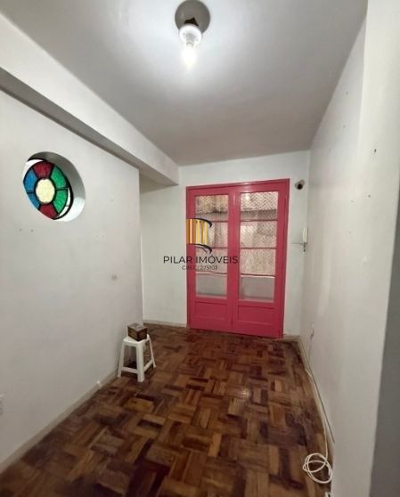 Apartamento no Centro de 1 dormitório desocupado
