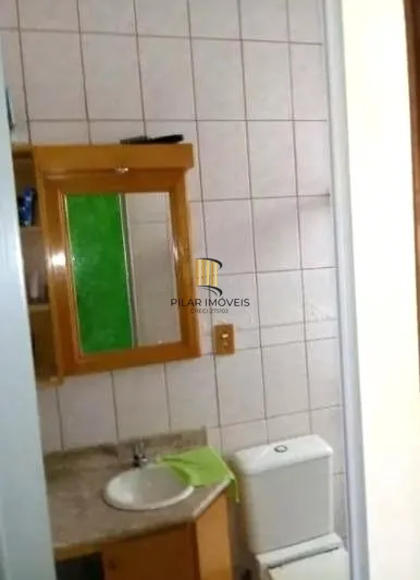 Apartamento no bairro Cristal de 2 dormitórios e vaga rotativa