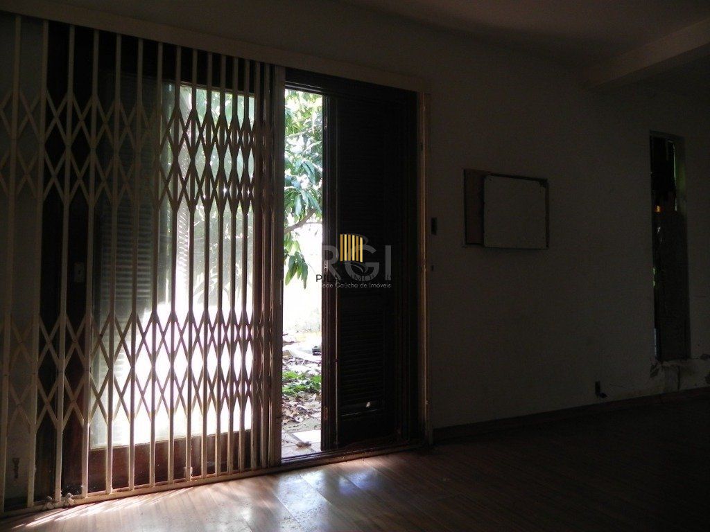 Casa para Venda - 110m², 4 dormitórios, sendo 1 suites, 4 vagas - Jardim Itu