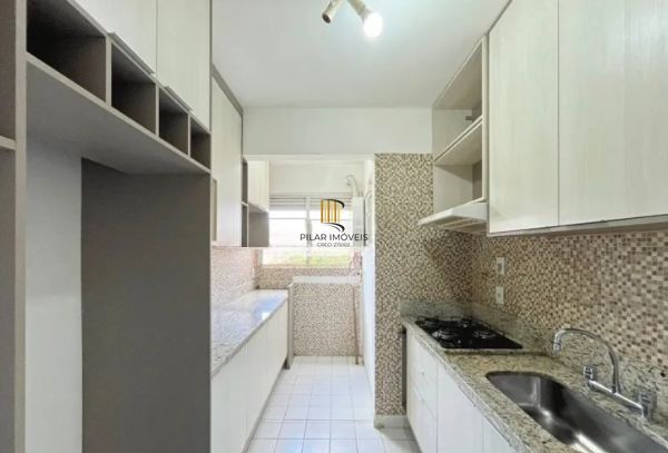 Apartamento na Glória de 2 dormitórios e vaga