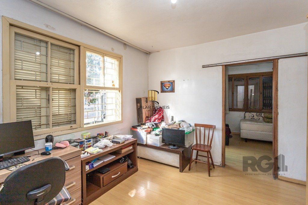 Casa 2 Dormitório(s) Bairro Jardim do Salso