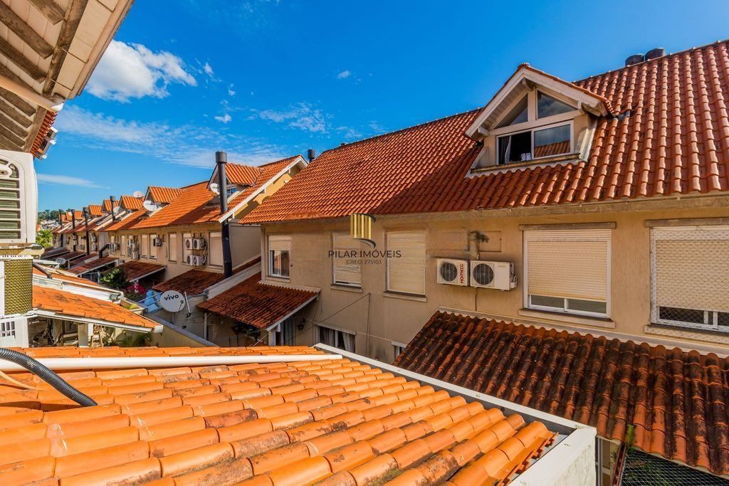 Casa 3 dormitórios no bairro Sarandi