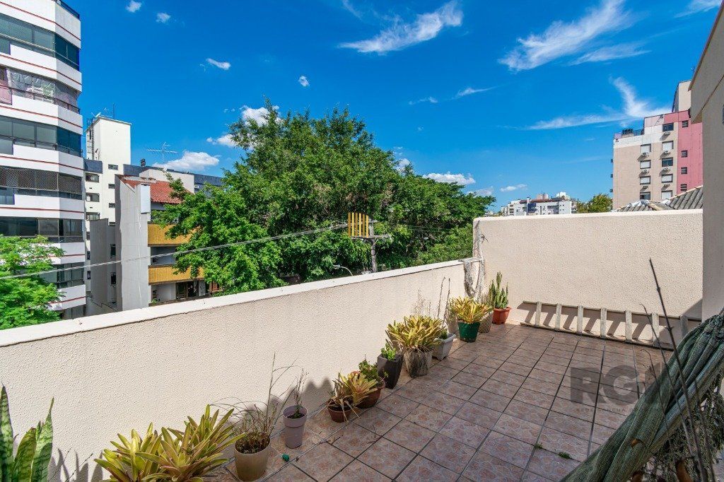 Cobertura 4 dormitórios no bairro São João