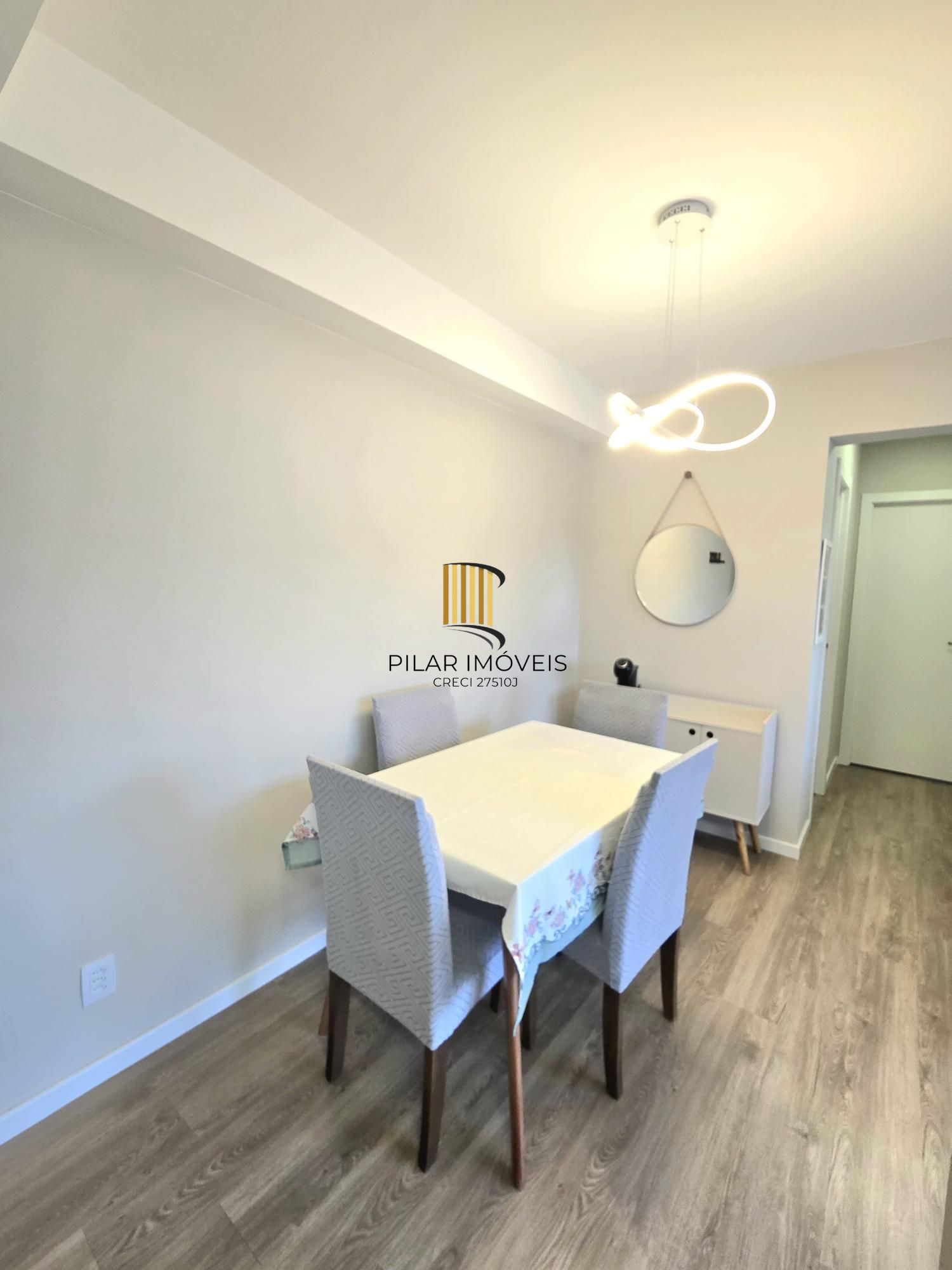 Apartamento no Pertenon de 2 dormitórios vaga e infra