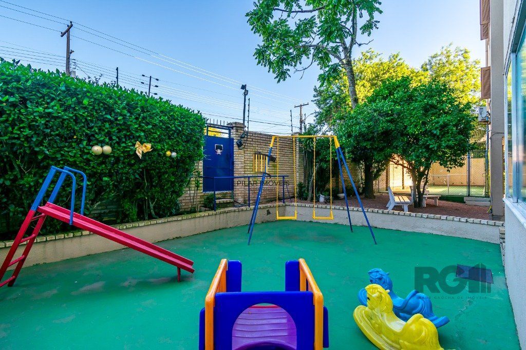 Apartamento 2 dormitórios, 1 vaga no Alto Petrópolis