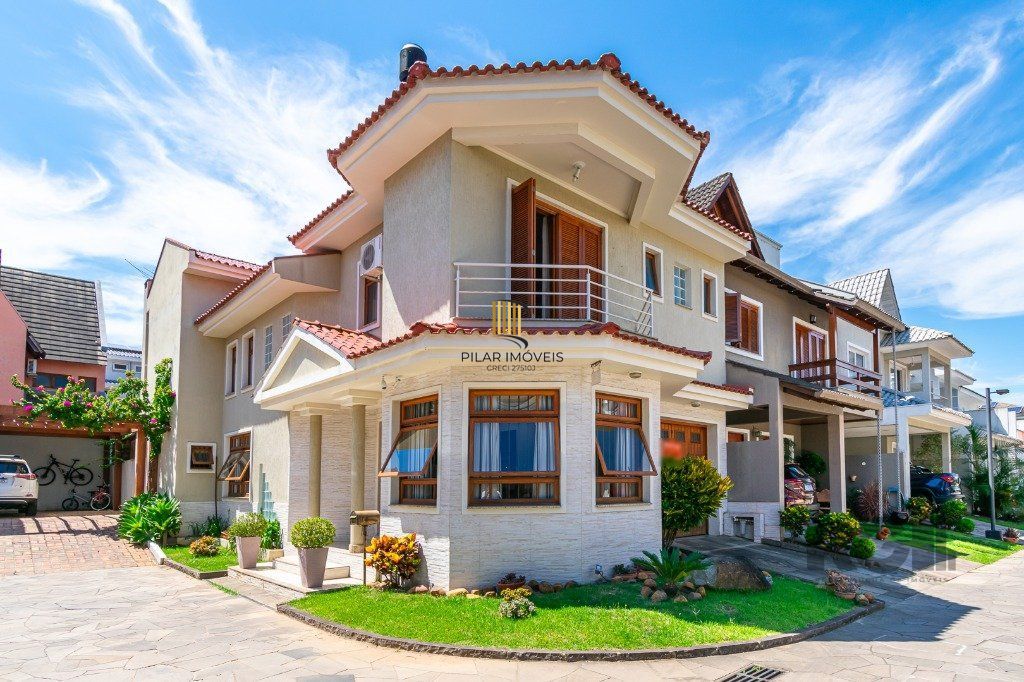Casa em condominio no Sarandi de 3 dormitórios 2 vagas e infra