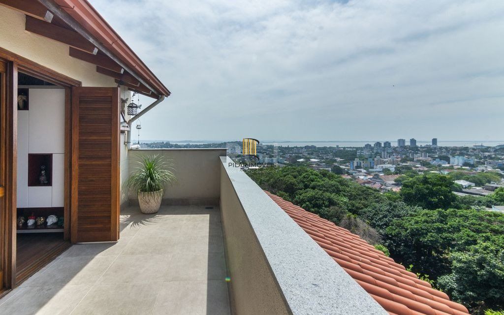 Casa Condominio de 3 dormitórios 3 vagas - Nonoai