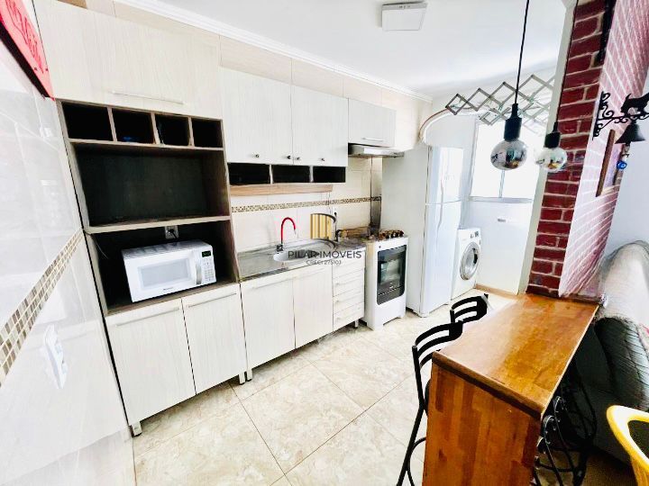 Apartamento no Porto Cruzeiro de 2 dormitórios vaga e infra