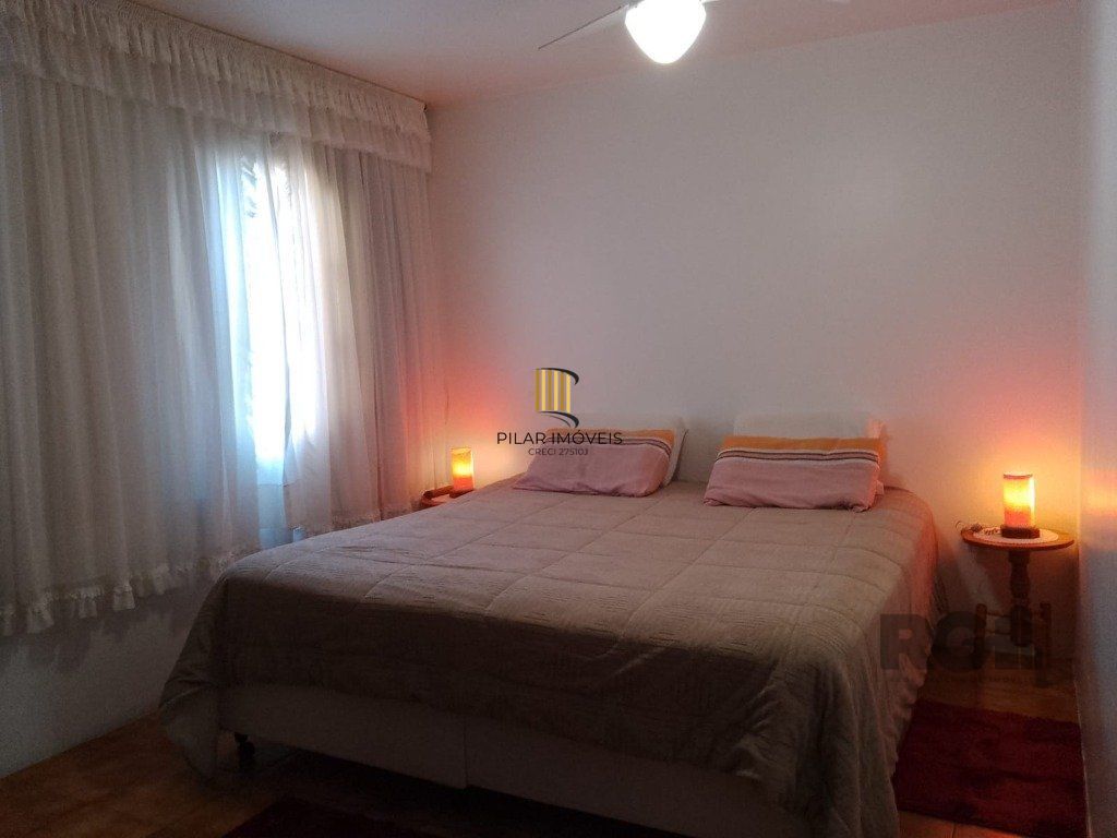 Casa 3 Dormitório(s) Bairro Centro