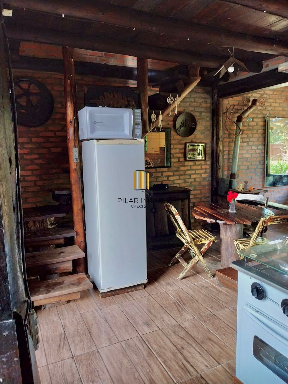 Sobrado 1 dormitório no bairro Alto Arroio