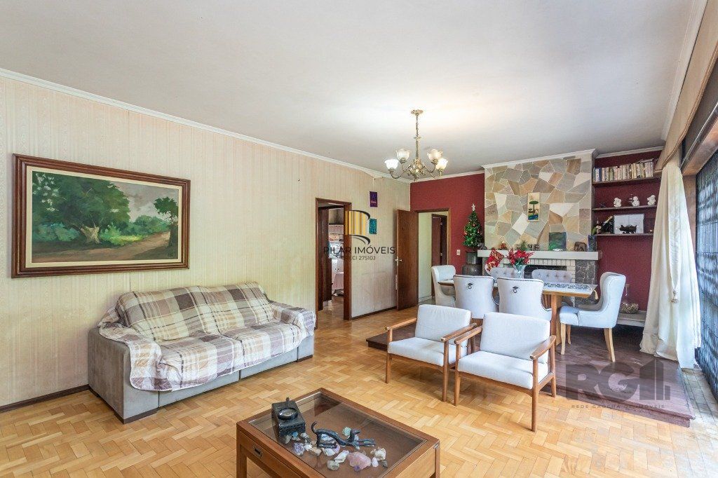 Casa 3 dormitórios no bairro Vila Ipiranga