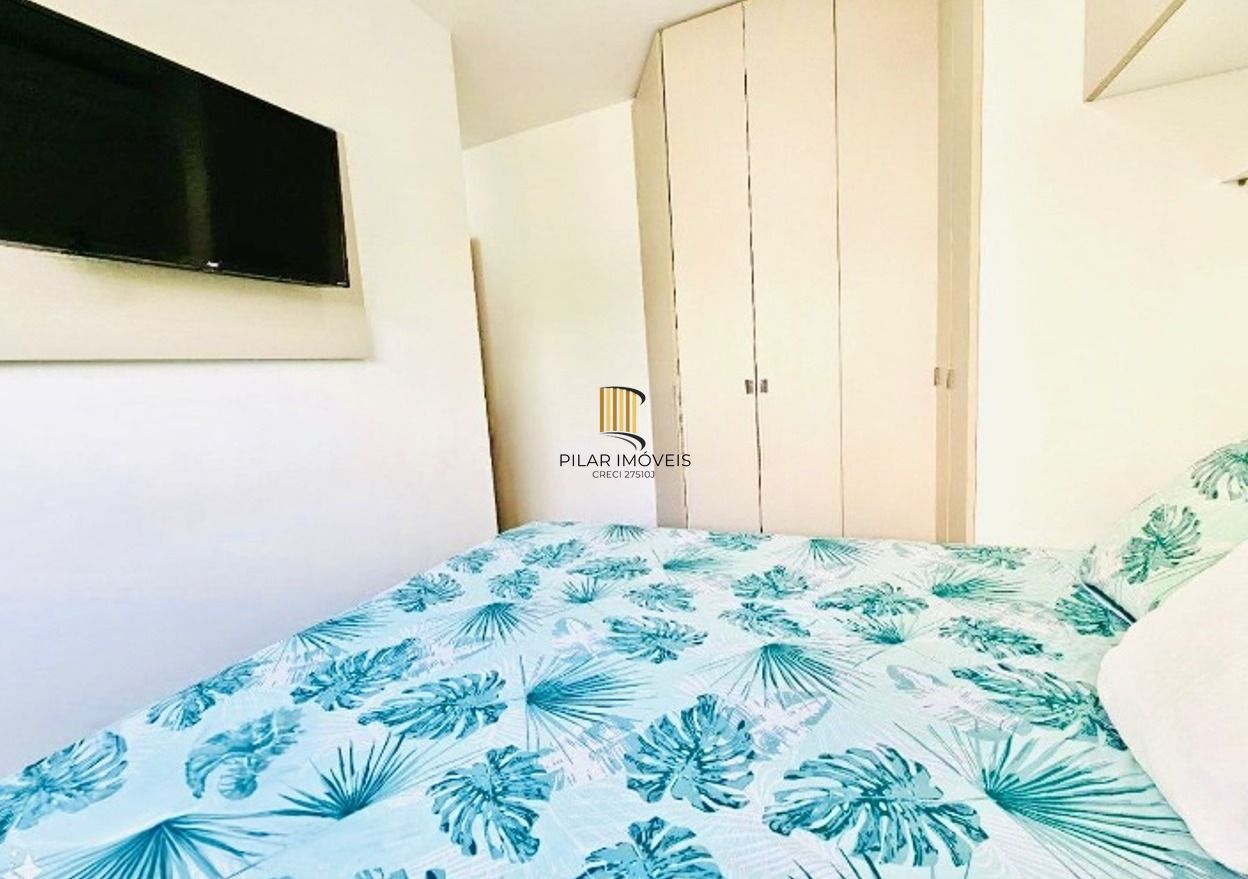 Apartamento no Porto Cruzeiro de 2 dormitórios vaga e infra