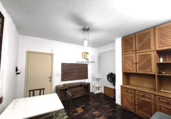 Apartamento no Centro de 1 dormitório DESOCUPADO