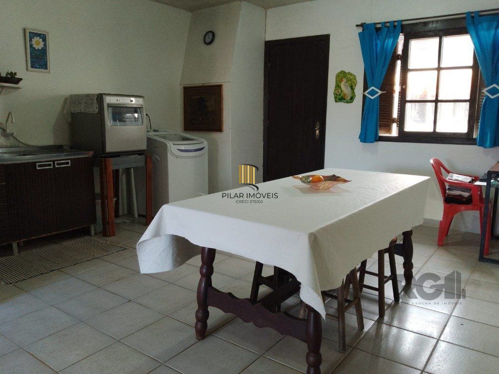 Casa 3 Dormitório(s) Bairro Centro