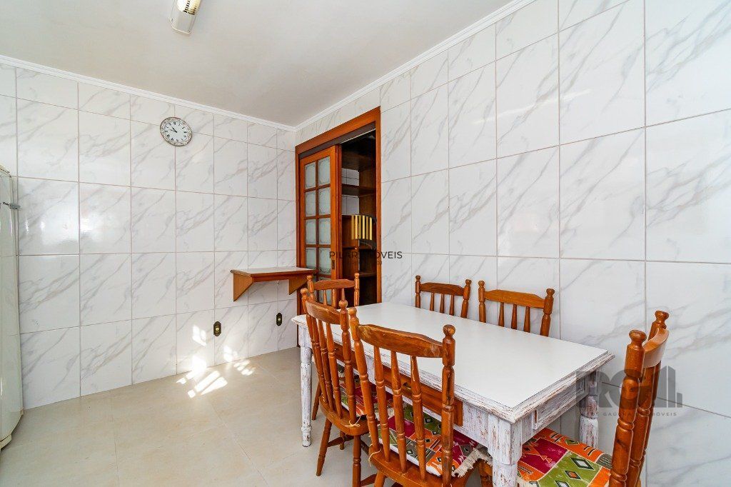 Casa sobrado na zona norte de 3 dormitórios 3 vagas e piscina