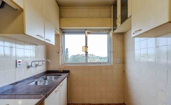Apartamento na Medianeira de 2 dormitórios e vaga