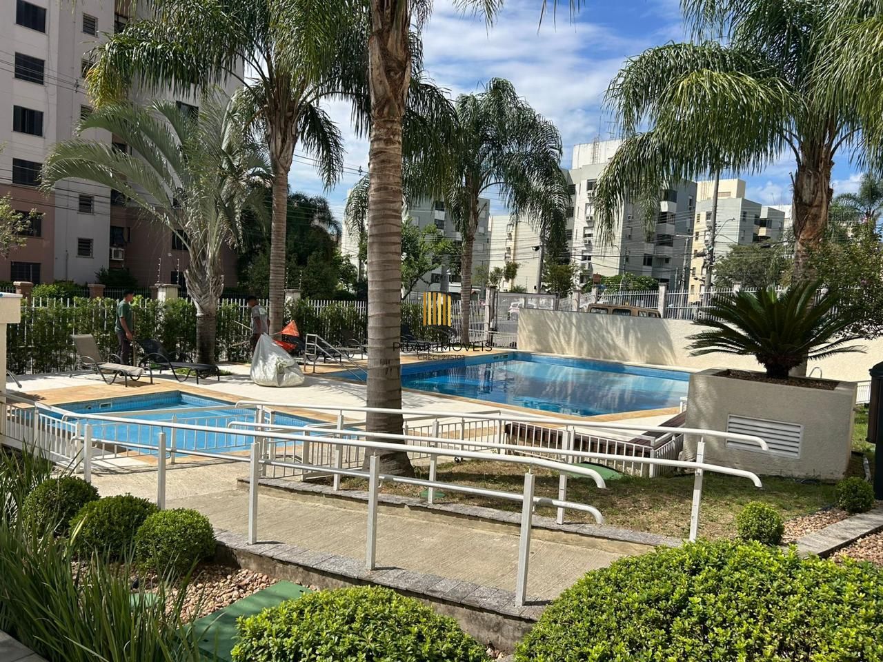 Apartamento no Sarandi de 3 dormitórios e 2 vagas