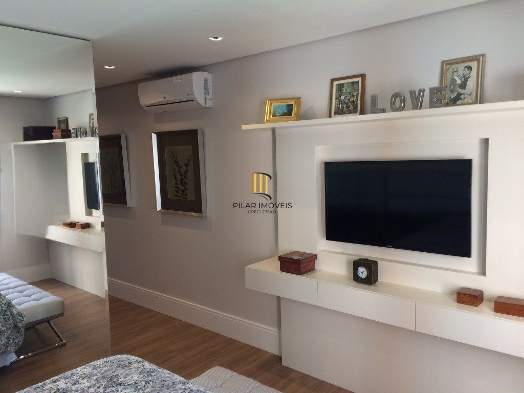 Apartamento de 3 dormitórios e 3 vagas