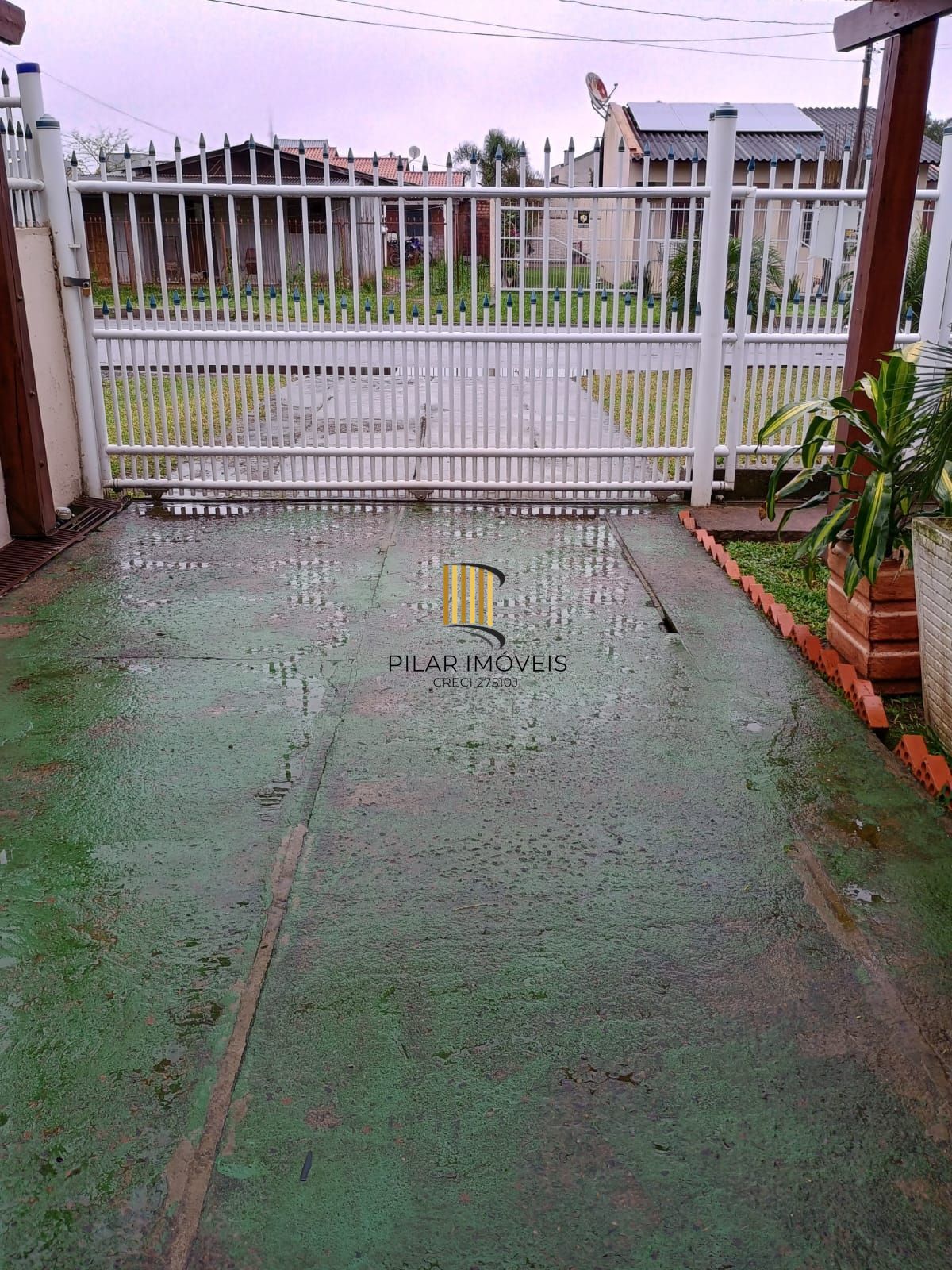 Casa 2 dormitórios no bairro Santa Cruz