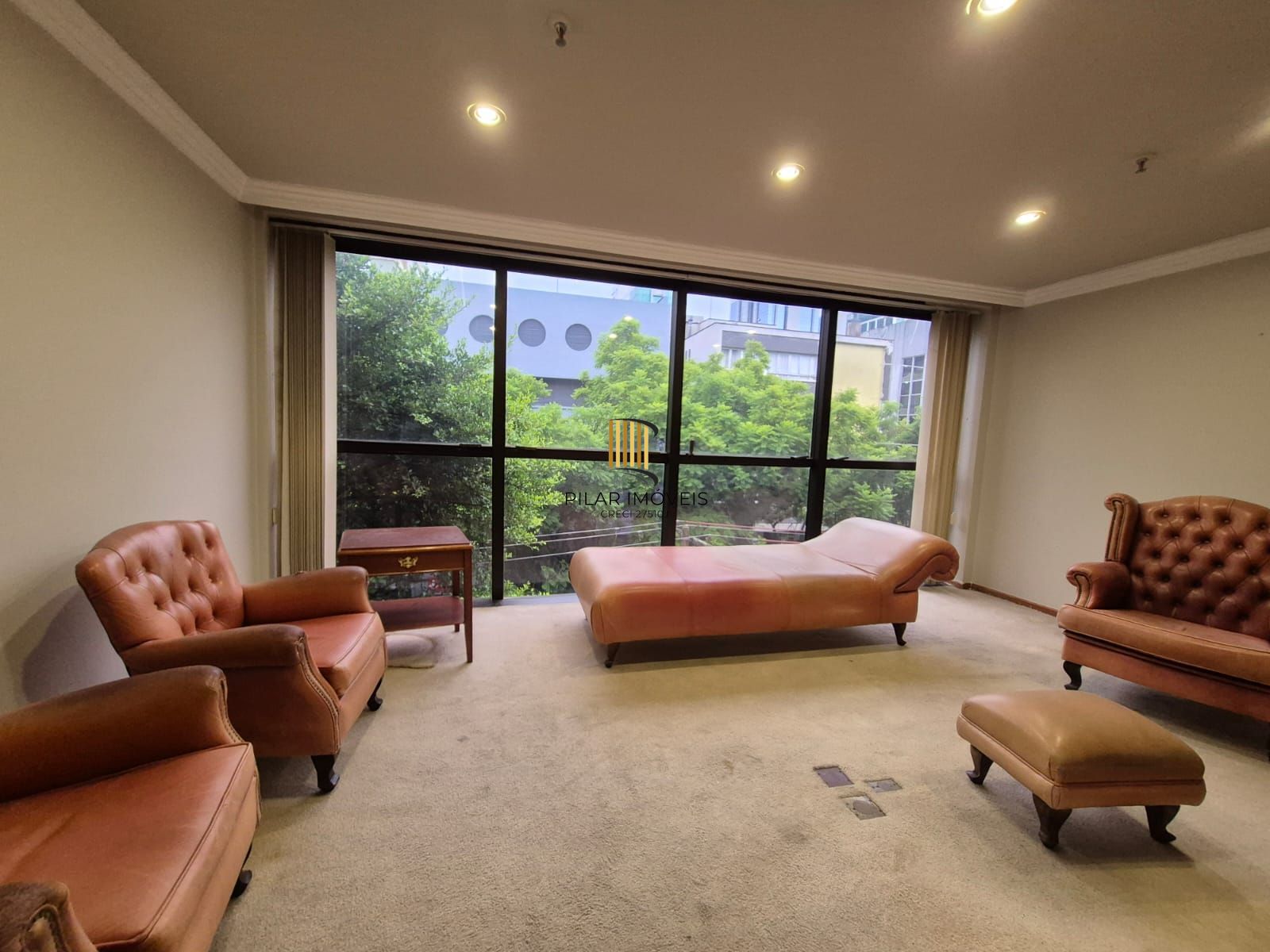 Sala comercial com vaga de garagem - Pilar Imóveis