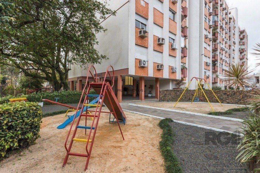 Apartamento no bairro Boa Vista térreo de 2 dormitórios