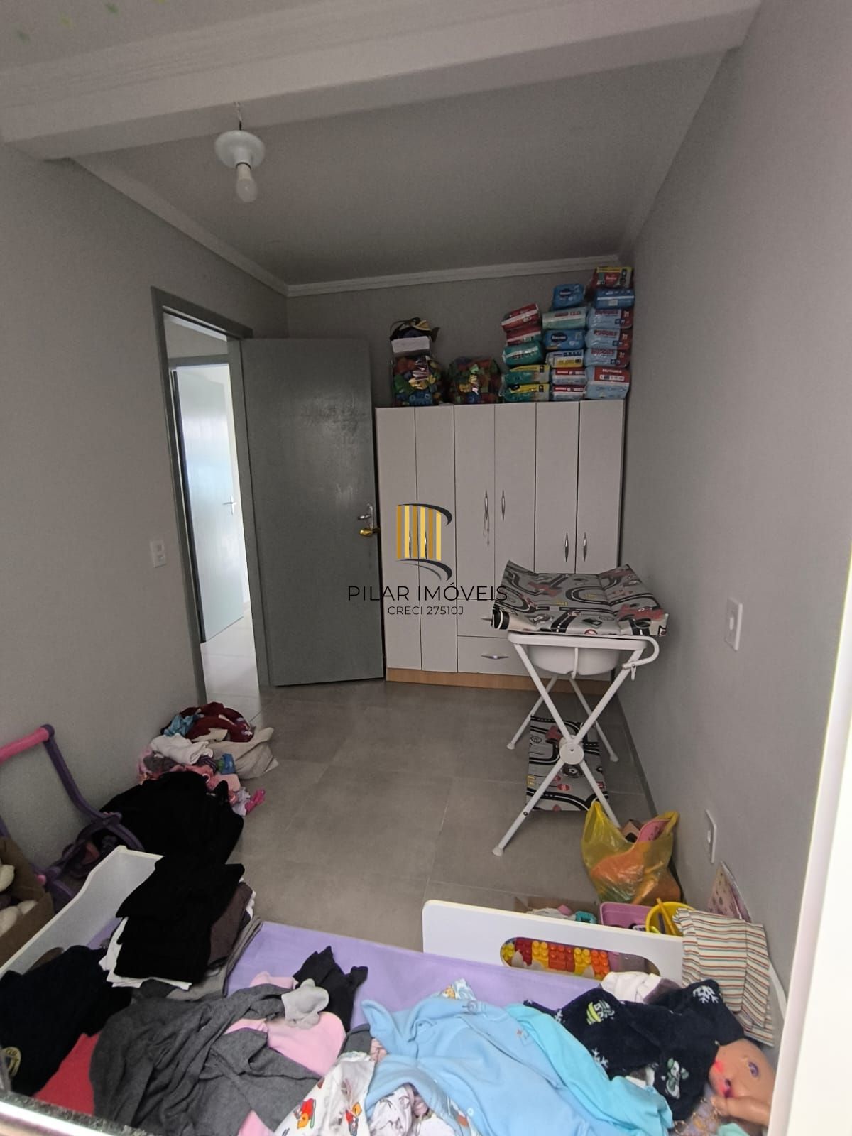 Casa 2 dormitórios no bairro Jardim Algarve