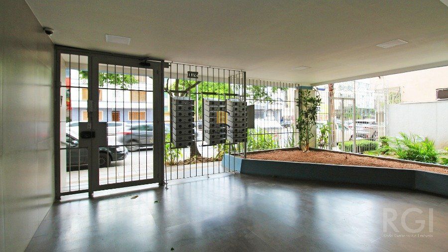 Cobertura no bairro Santa Cecilia de 3 dormitórios vaga desocupada