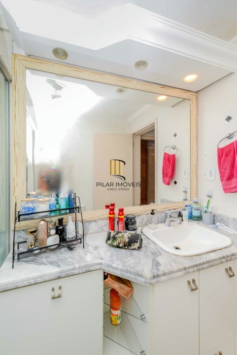 Apartamento 2 dorms, altar alto, 1 vaga de garagem coberta, à venda Rua Catumbi, Medianeira - Porto Alegre