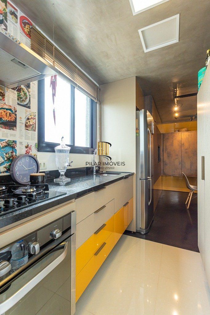 Apartamento para Venda - 70.07m², 2 dormitórios, sendo 1 suites, 2 vagas - Jardim Botânico