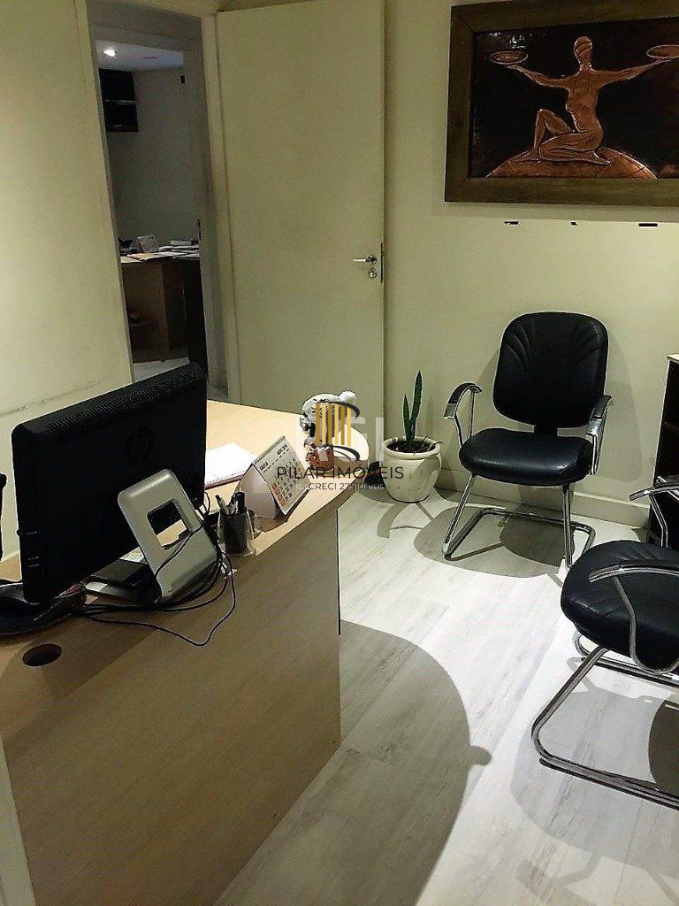 Conjunto / Sala com 43m² e vaga no Centro Histórico