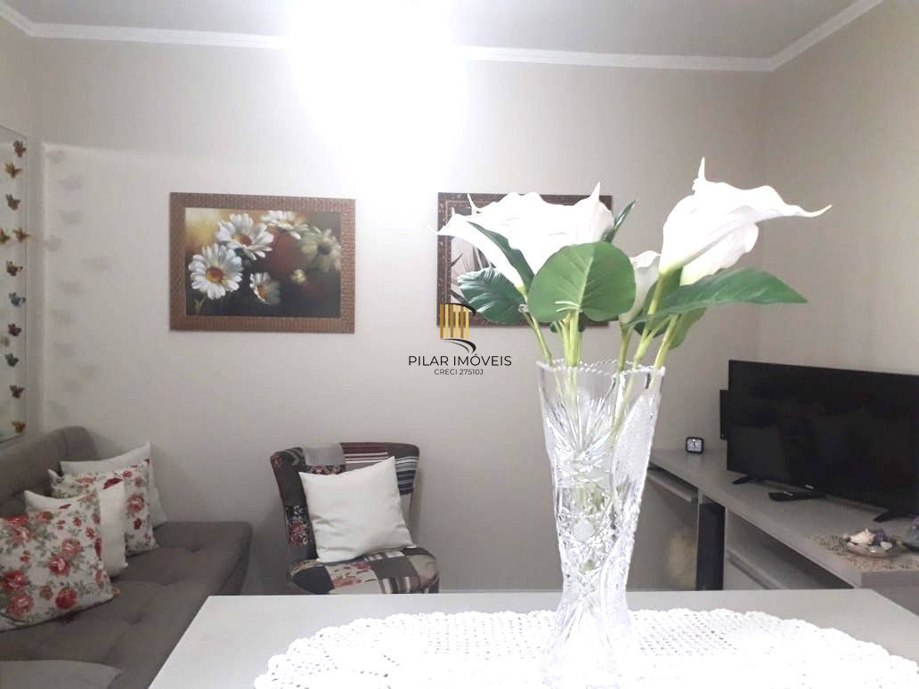 Apartamento MOBILIADO de 1 dormitório no bairro Vila Ipiranga Desocupado