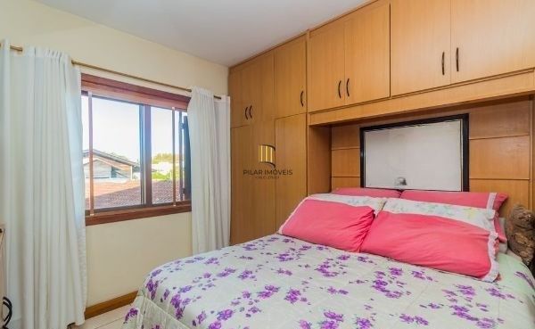 Casa em Condomínio bairro Tristeza de 3 dormitórios e 3 vagas
