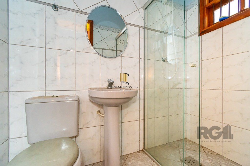 Casa sobrado na zona norte de 3 dormitórios 3 vagas e piscina