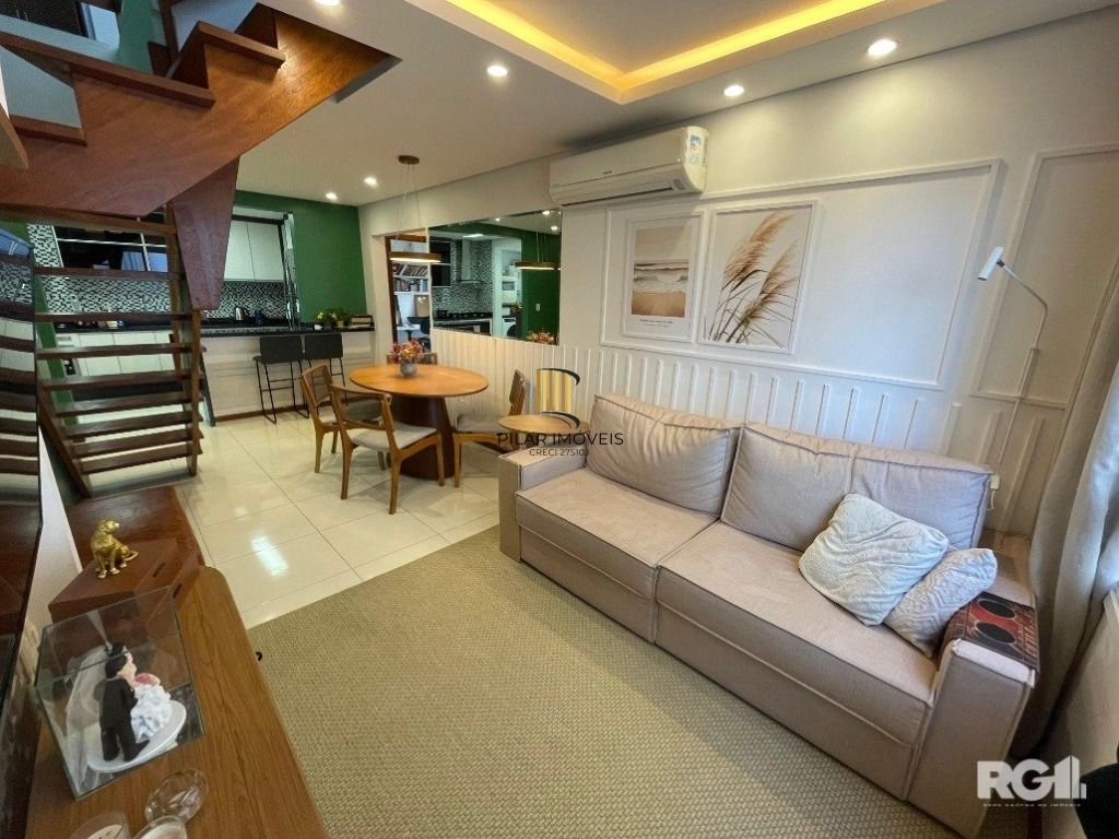 Apartamento Duplex com 3 quartos à venda, 144m²