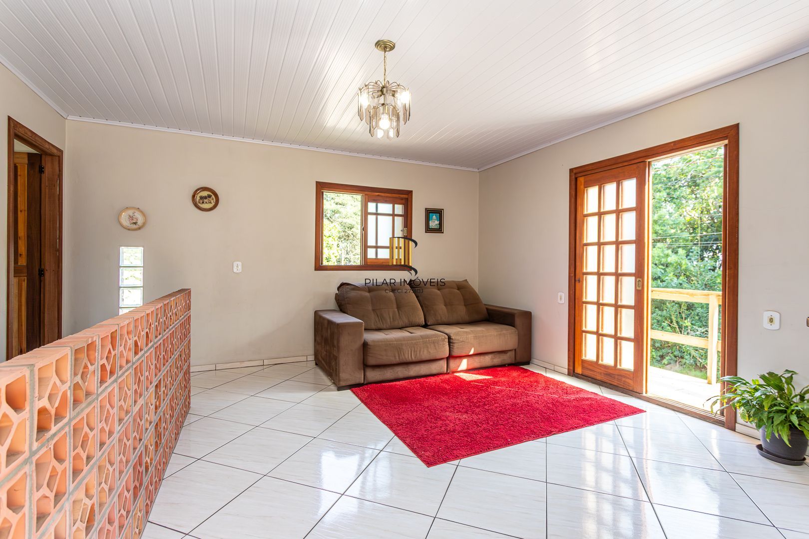 Casa sobrado em Viamão com loja e apartamento