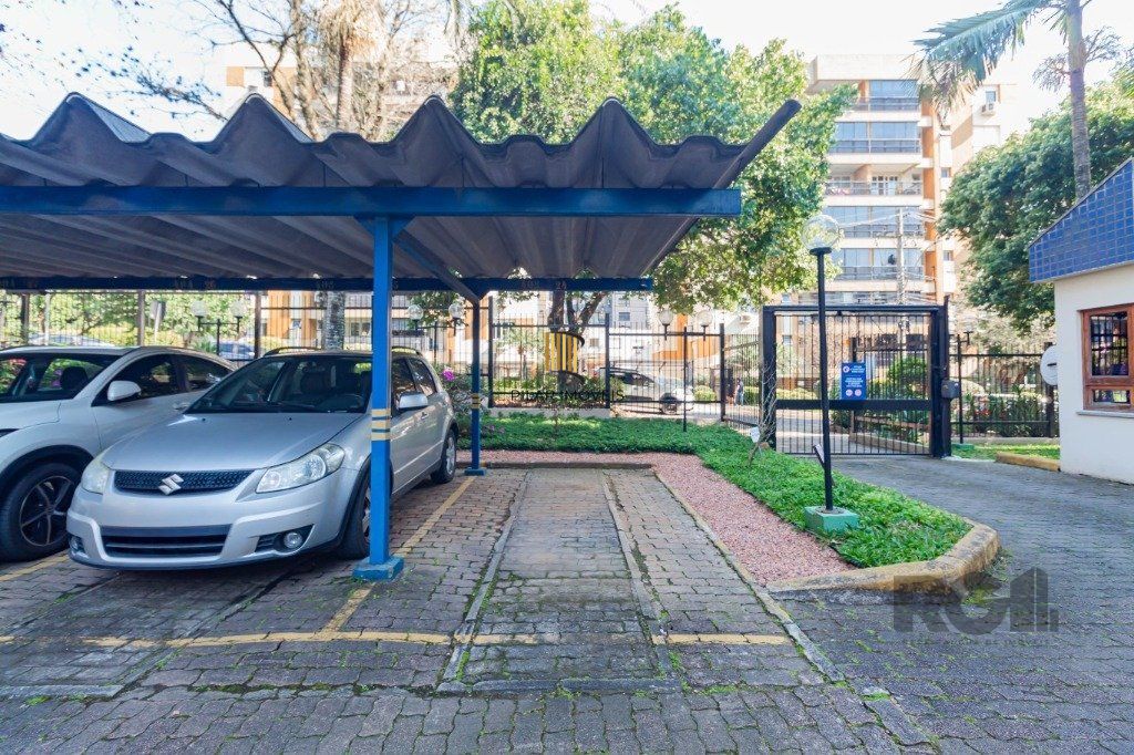 Boa Vista 3 dormitórios 1 suite 1 vaga condomínio com Infra estrutura