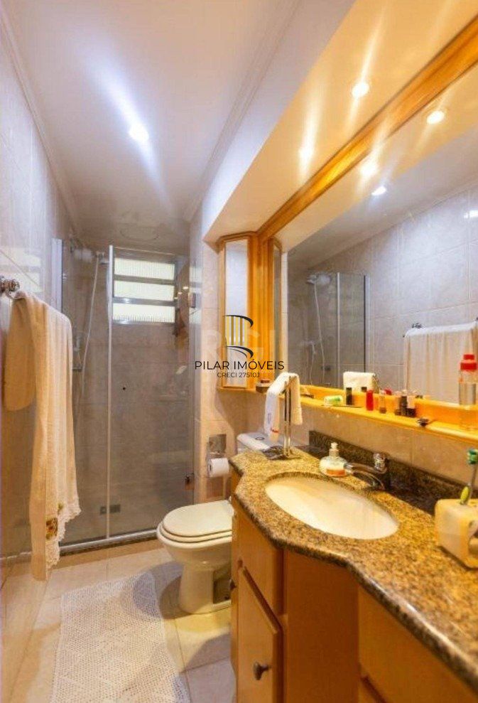 Apartamento na Cidade Baixa de 1 dormitório e vaga
