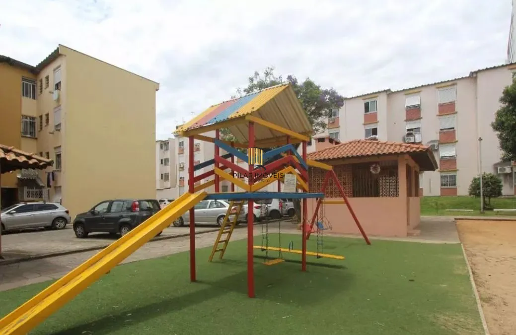 Apartamento no São Sebastião de 1 dormitório e vaga SEMI MOBILIADO