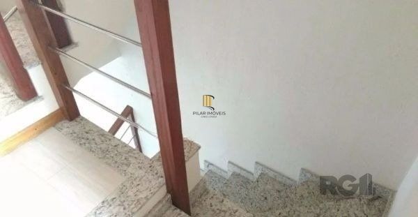 Casa de 2 dormitórios 2 vagas - Parque Santa Fé