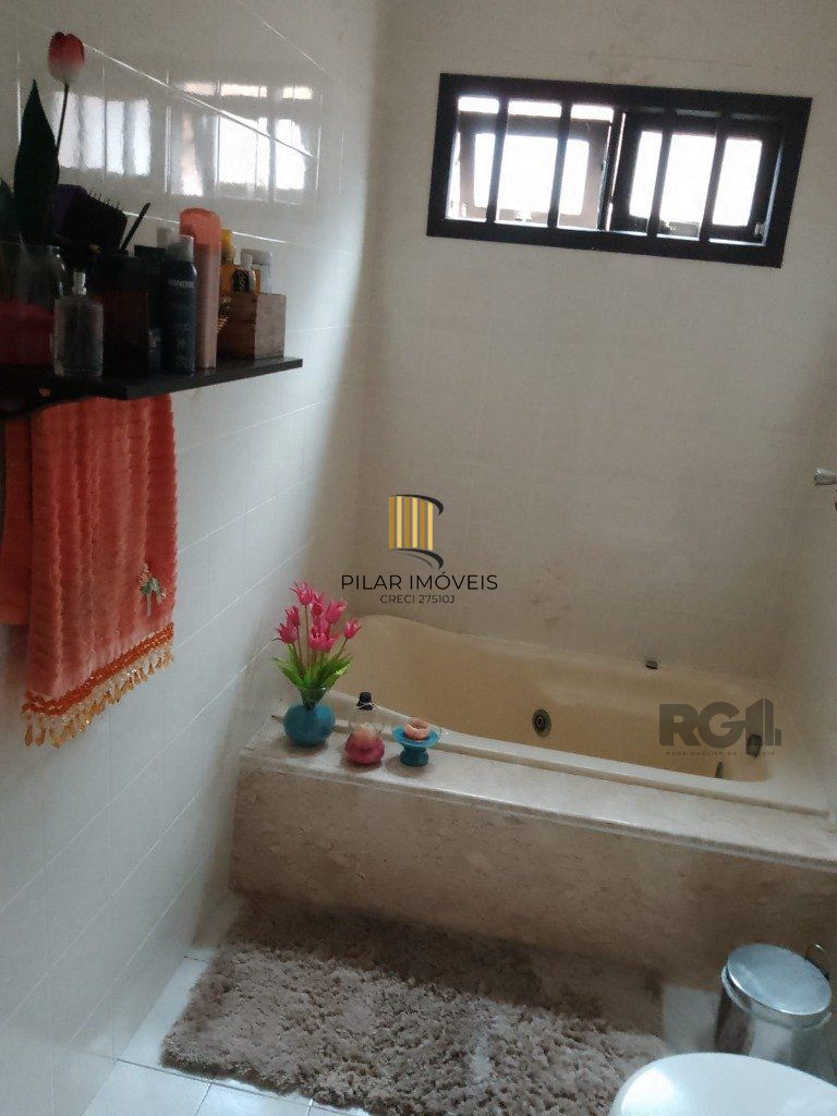 Casa 3 Dormitório(s) Bairro Centro