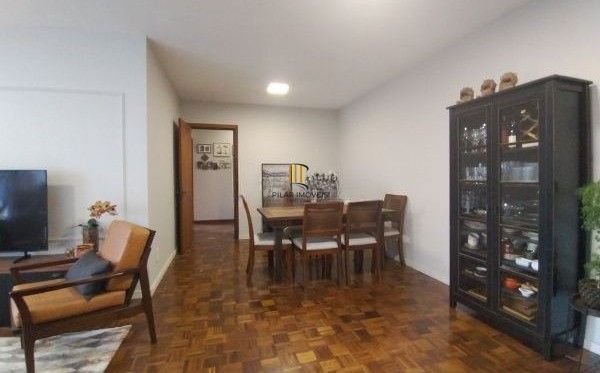 Apartamento de 3 dormitórios e vaga no bairro Petrópolis